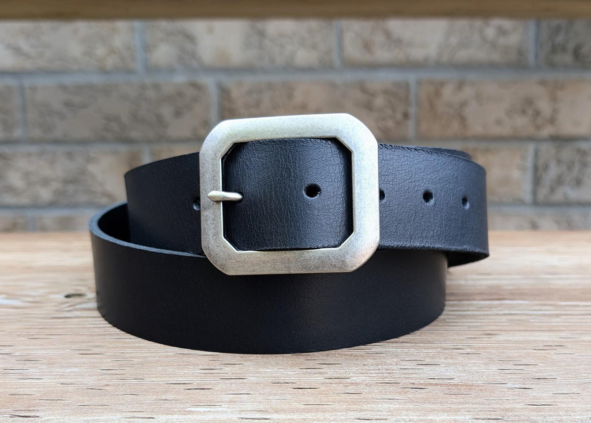 Statement Buckle Leather Belt - Tan with Antique Nickle