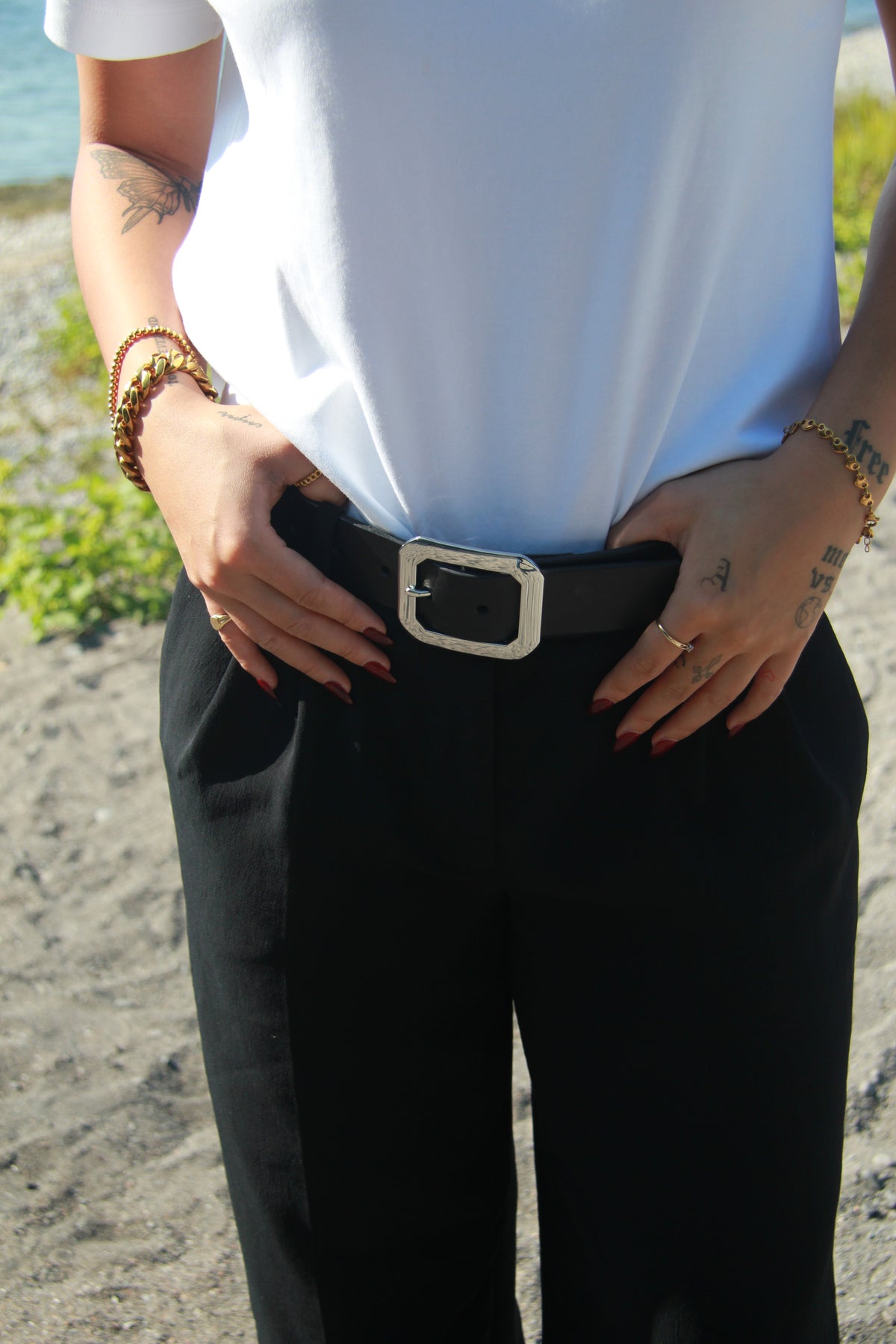 Statement Buckle Leather Belt - Black With Nickle