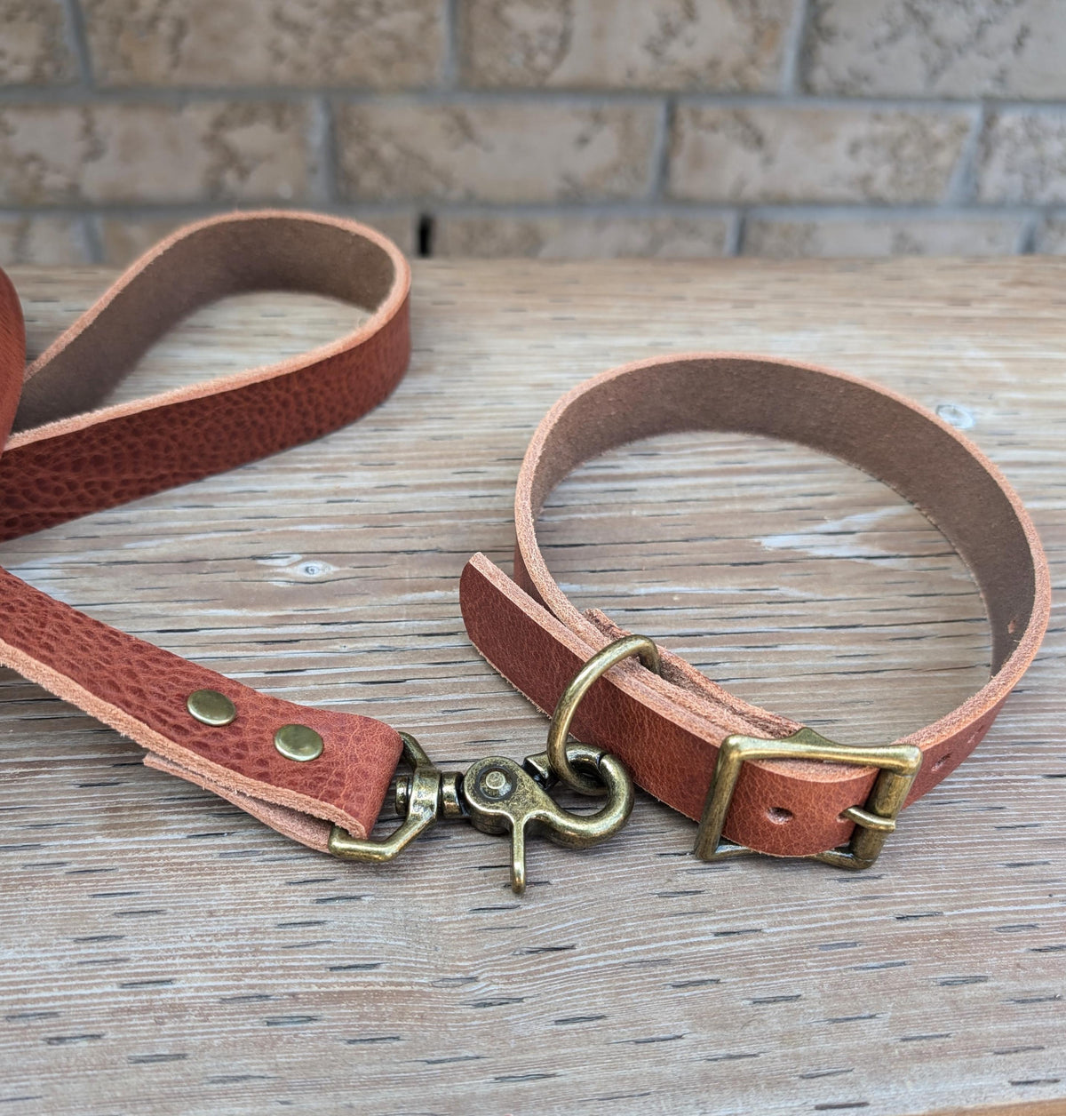 Full Grain Leather Dog Leash – 5 ft - Black with Nickle